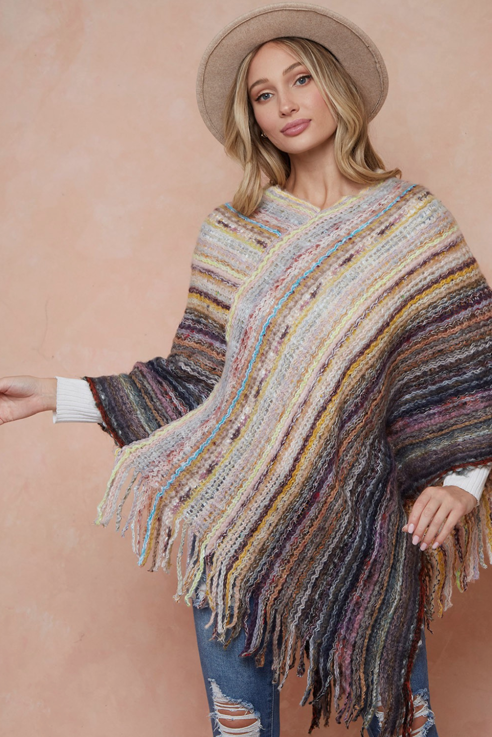 BNS SWEATER PONCHO
