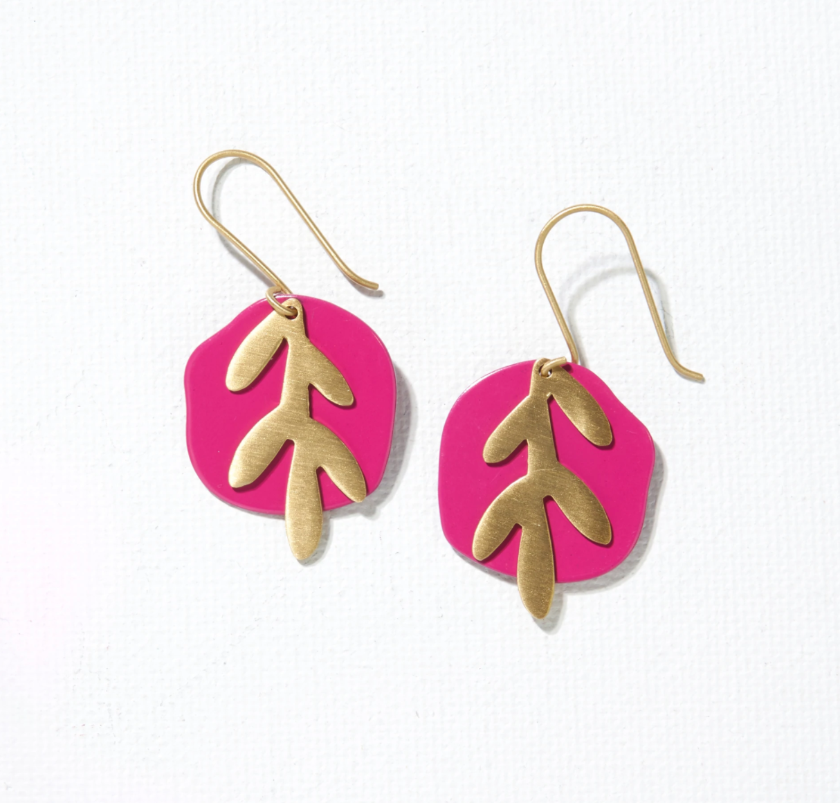 INK + ALLOY MAGENTA ORGANIC CIRCLE WITH BRASS LEAF CHARM EARRINGS