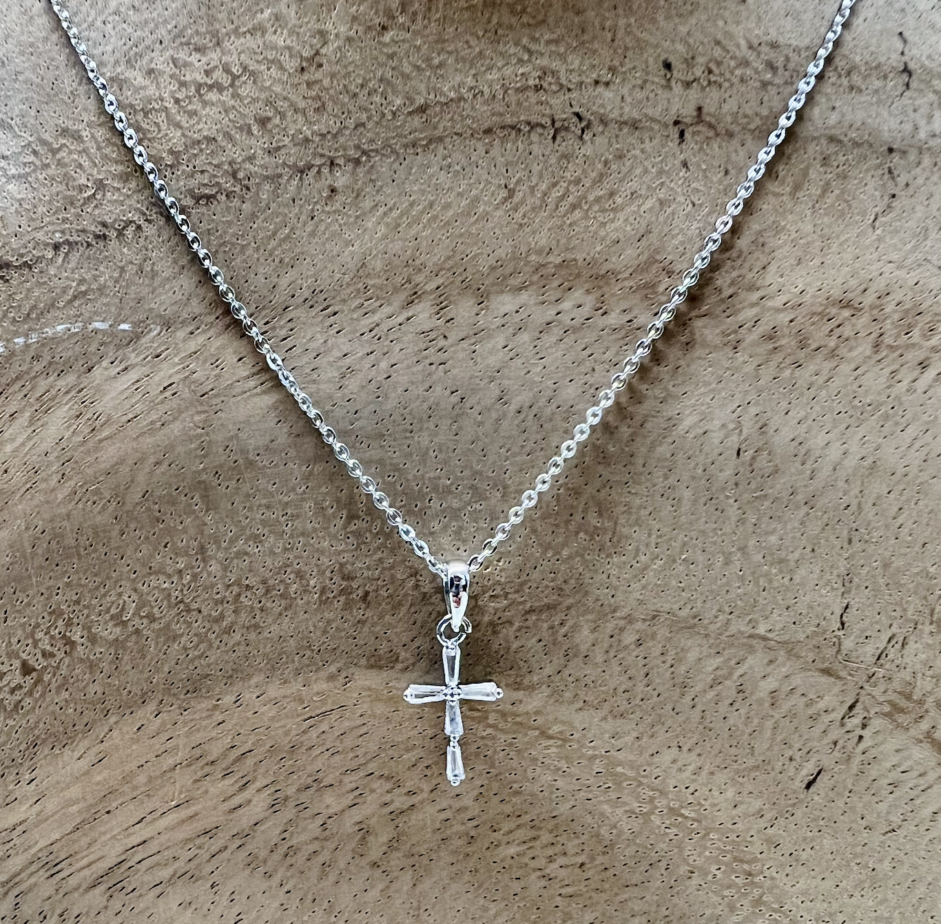 DOWNTOWN CROSS NECKLACE